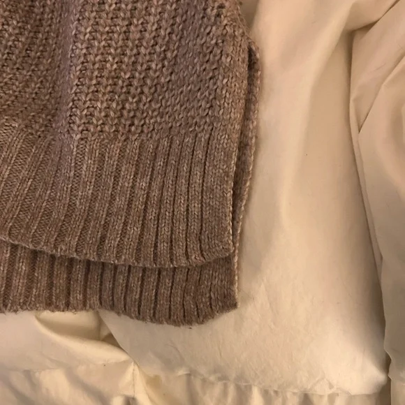 American Eagle Oversized Brown Tunic Knit Sweater - Picture 4 of 8